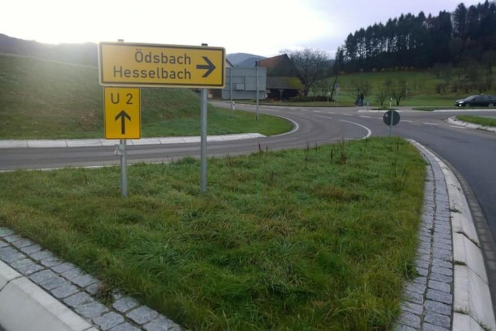 Wohnung Am Fusse Des Schwarzwalds Oberkirch  Bagian luar foto